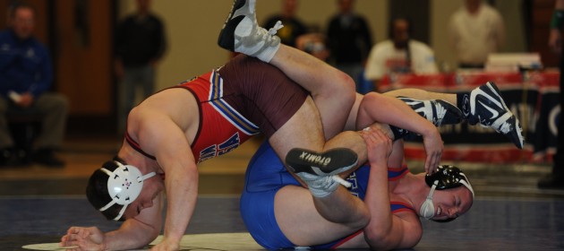 Matt McCutcheon defeated Jordan Ellingwood of Plainfield Central, 6-2, in the Dream Team Classic at 195 pounds.